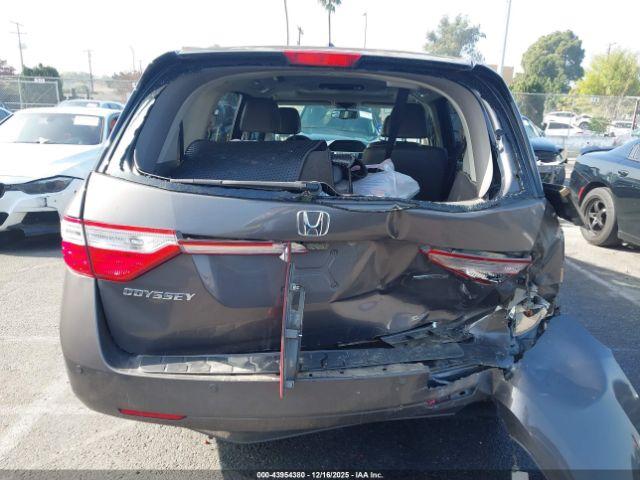 Honda Odyssey Image 15
