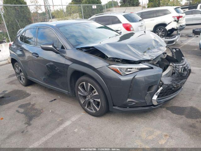  Salvage Lexus Ux