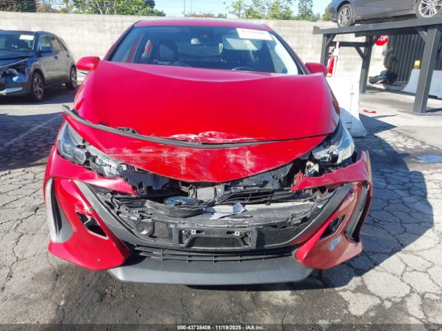 Toyota Prius Prime Xle Image 12