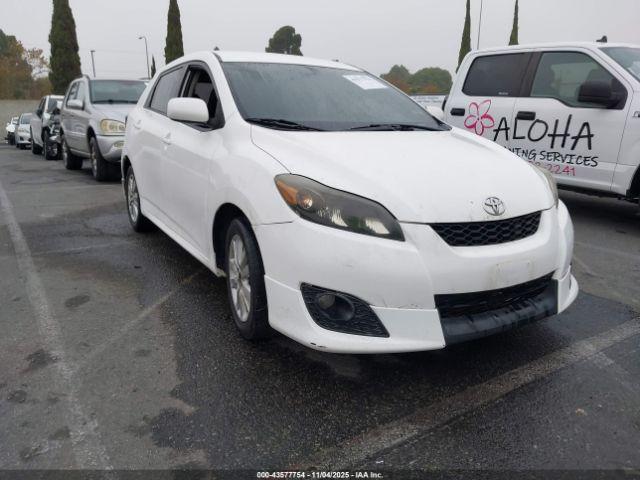  Salvage Toyota Matrix
