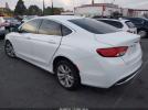 Chrysler 200 Limited Image 13