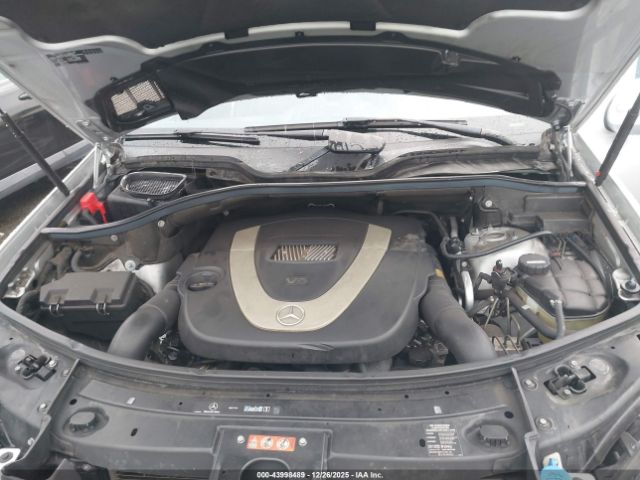 Mercedes-Benz M-Class Image 9