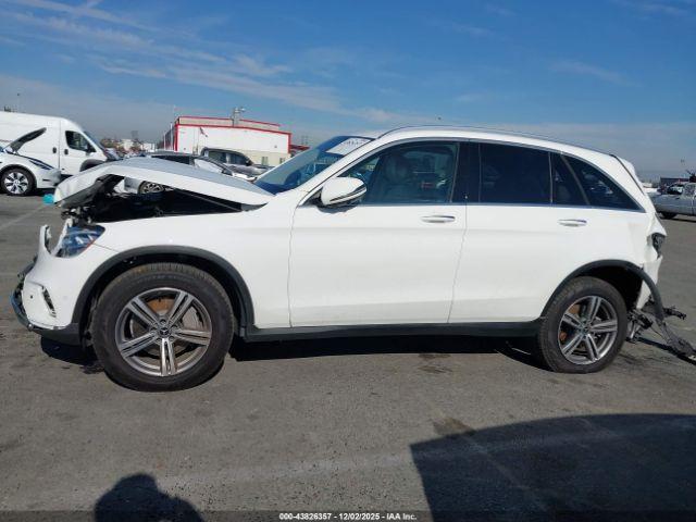 Mercedes-Benz GLC Suv Image 13