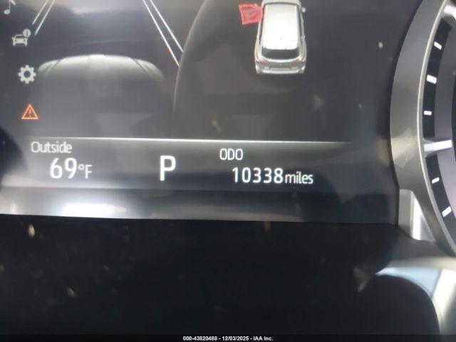 Toyota Highlander Xse Image 8