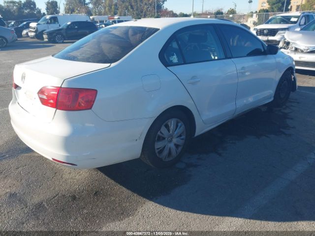Volkswagen Jetta 2.0l S Image 10