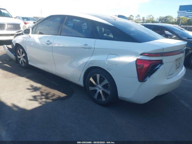 Toyota Mirai Image 12