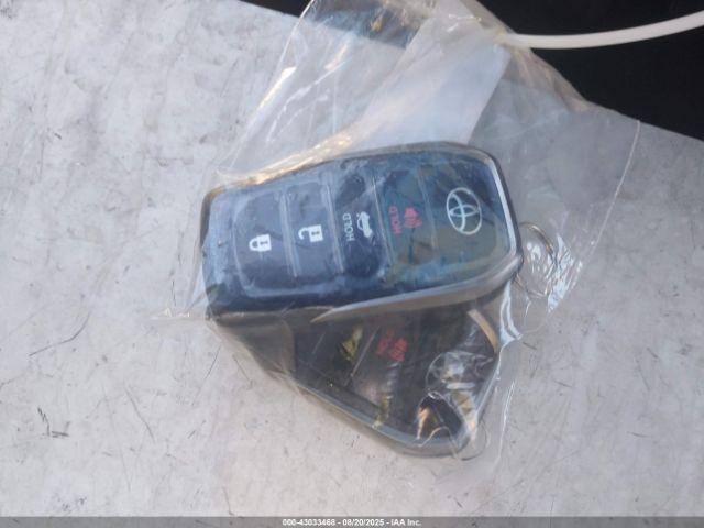 Toyota Mirai Image 13