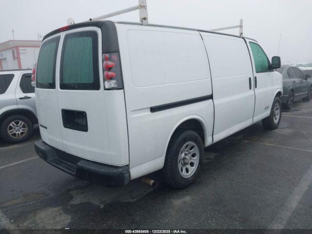 Chevrolet Express Work Van Image 15