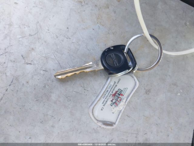 Chevrolet Express Work Van Image 6