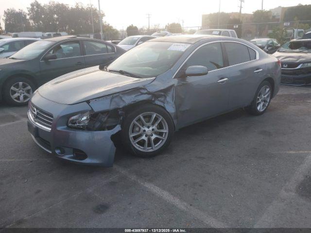 Nissan Maxima 3.5 S Image 7