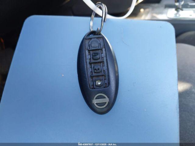 Nissan Maxima 3.5 S Image 10