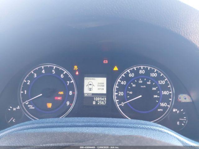 INFINITI G37 Journey Image 2