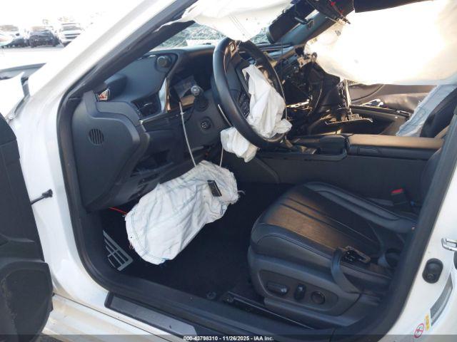 Lexus Es F Sport Image 2