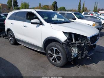  Salvage Kia Sorento