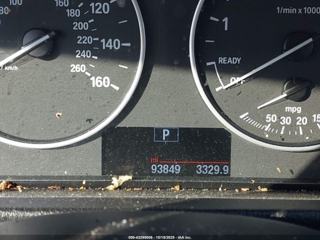 BMW 3 Series Image 16