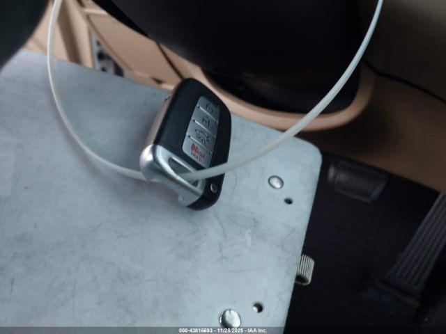 Hyundai SONATA Limited Image 12