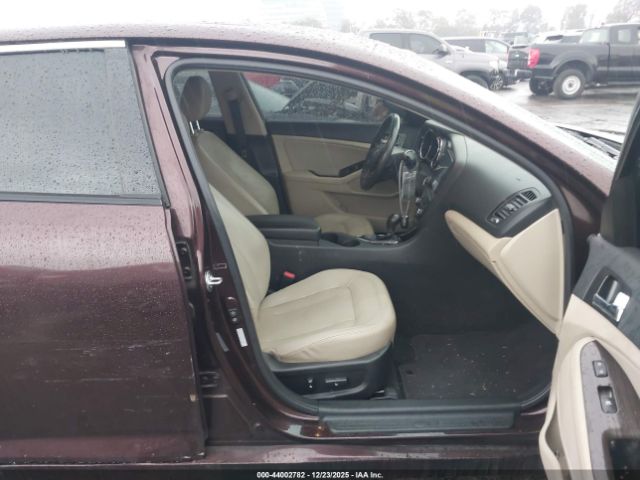 Kia Optima Ex Image 8