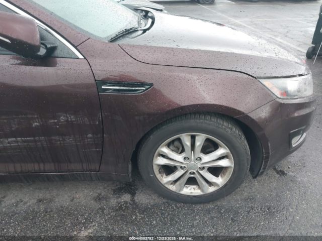 Kia Optima Ex Image 2