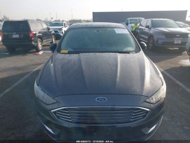 Ford Fusion Se Image 2