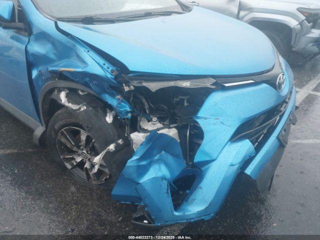 Toyota RAV4 Xle Image 6