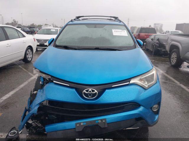 Toyota RAV4 Xle Image 13