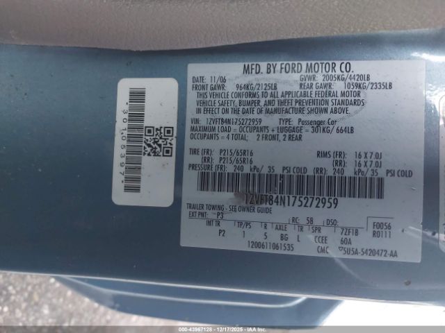 Ford Mustang Image 4