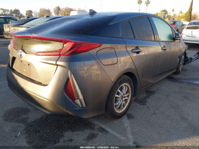 Toyota Prius Prime Plus Image 5