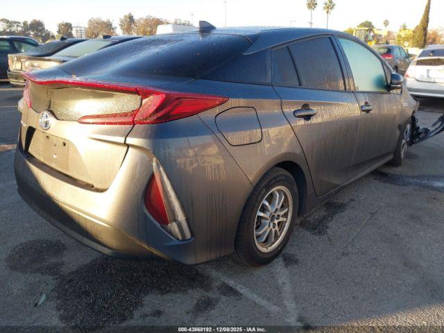 Toyota Prius Prime Plus Image 5