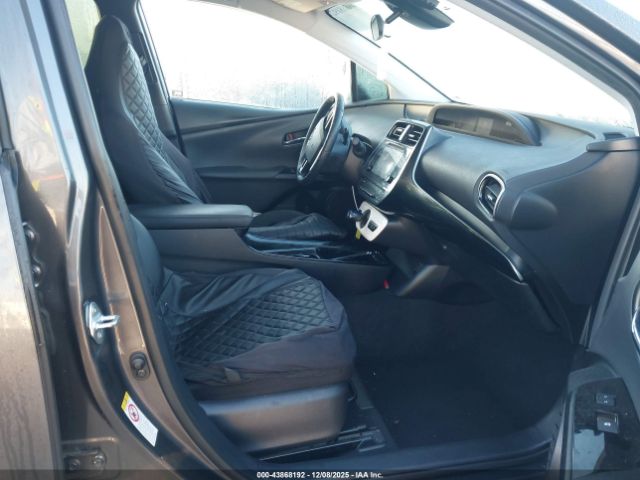 Toyota Prius Prime Plus Image 9