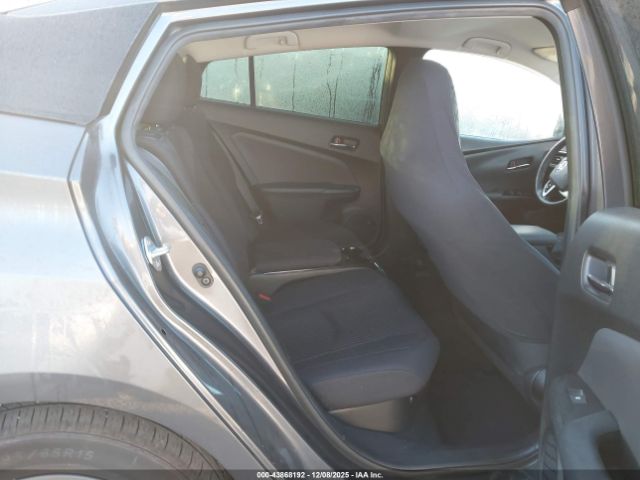 Toyota Prius Prime Plus Image 7