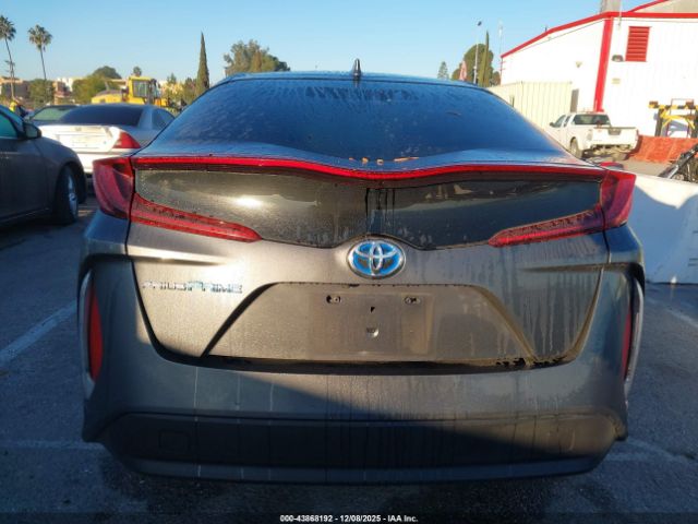 Toyota Prius Prime Plus Image 15