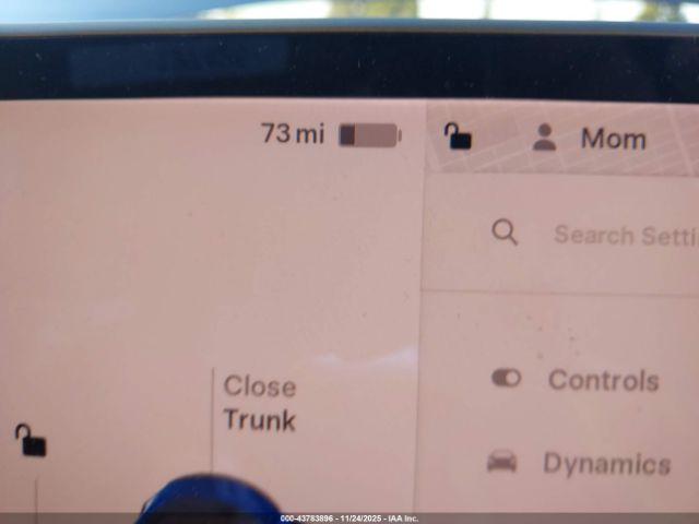 Tesla Model Y Performance Dual Motor All-wheel Drive Image 14