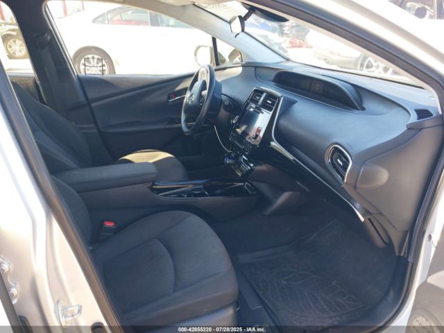 Toyota Prius Prime Plus Image 2