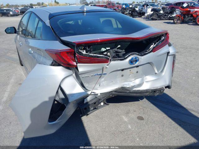 Toyota Prius Prime Plus Image 15