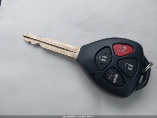 Toyota Corolla Le Image 11