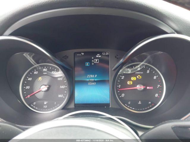 Mercedes-Benz C-Class Image 10