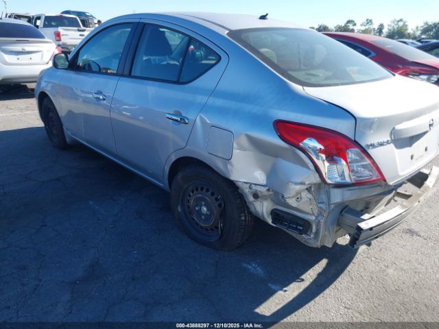 Nissan Versa 1.6 Sv Image 17