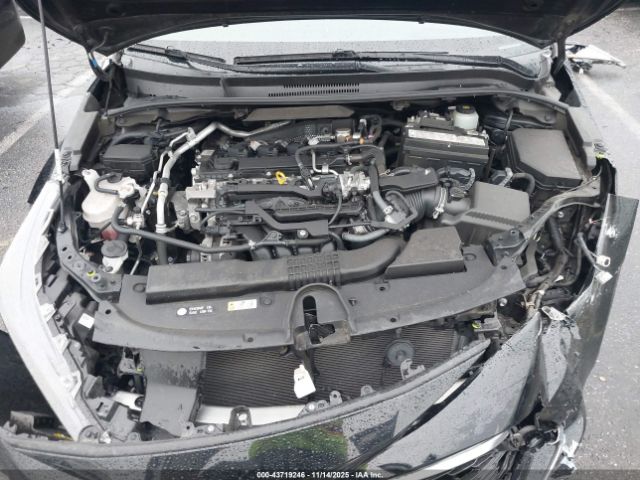 Toyota Corolla Xse Image 9