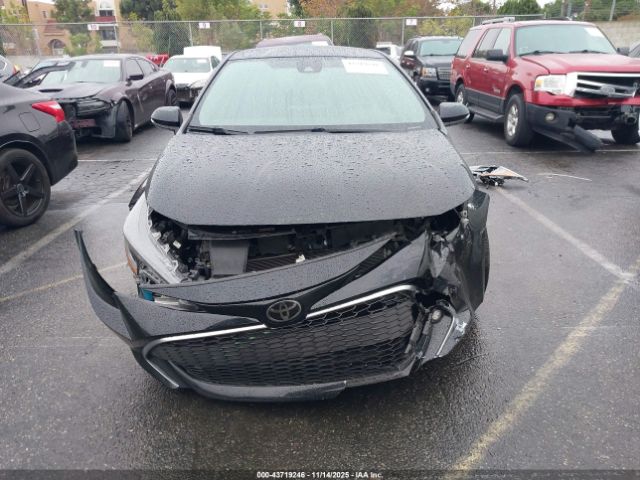 Toyota Corolla Xse Image 13