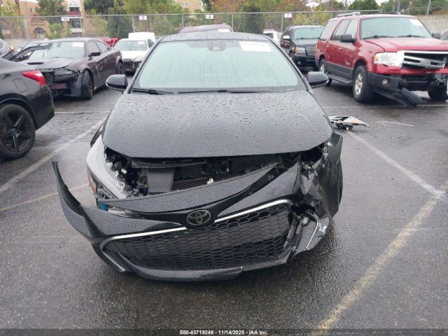 Toyota Corolla Xse Image 13