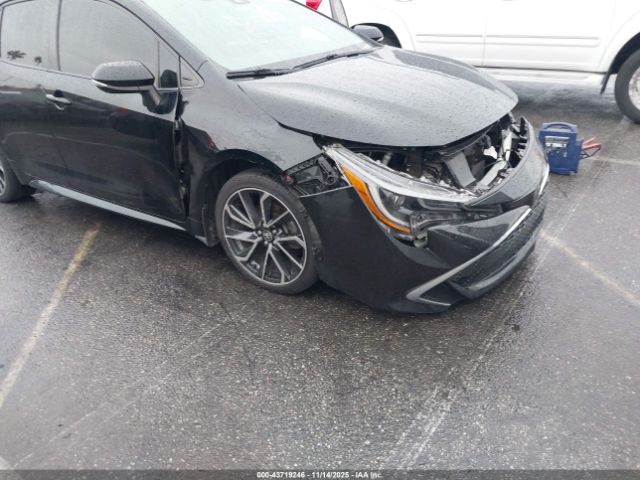 Toyota Corolla Xse Image 2