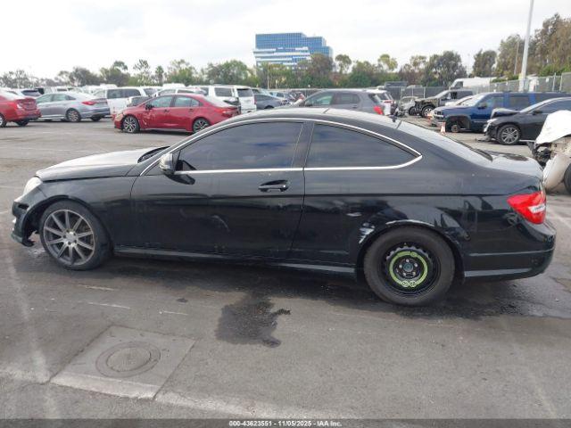 Mercedes-Benz C-Class Image 12