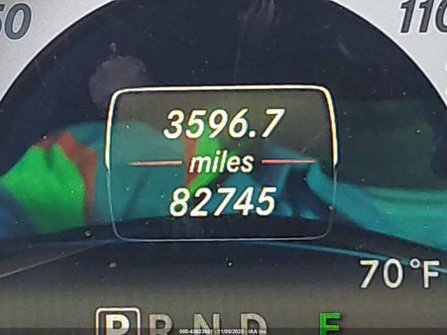 Mercedes-Benz C-Class Image 9