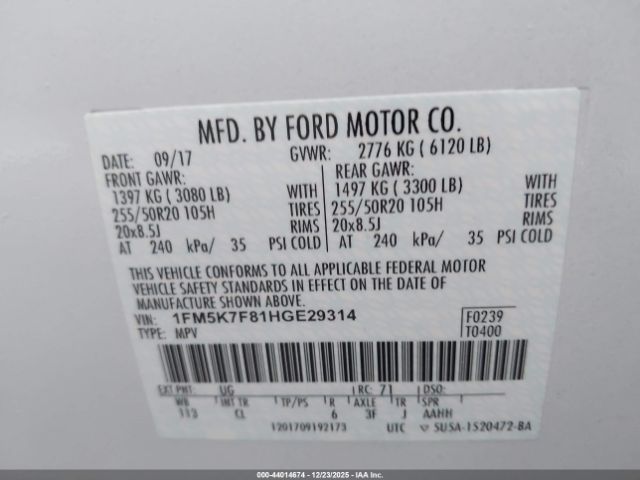 Ford Explorer Limited Image 16