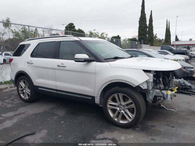 Ford Explorer Limited Image 2