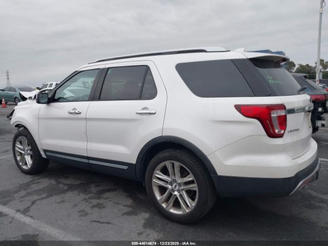 Ford Explorer Limited Image 11