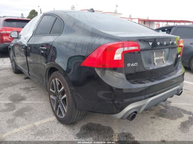 Volvo S60 T5 Dynamic Image 12