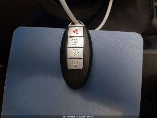 Nissan Maxima 3.5 S Image 12