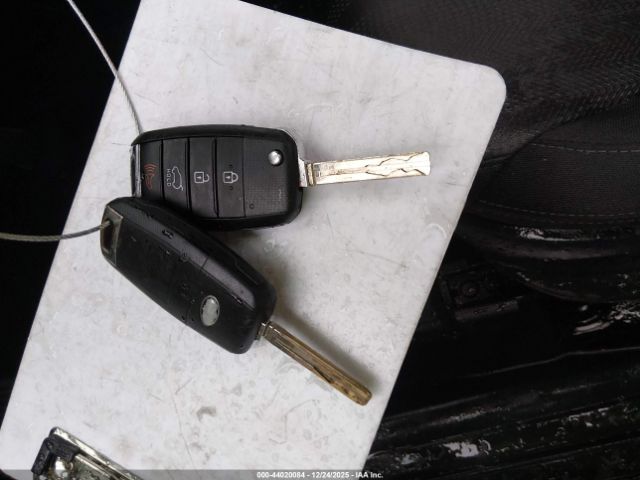 Kia Sportage Lx Image 2