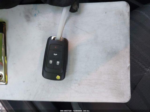 Chevrolet Sonic Lt Auto Image 6